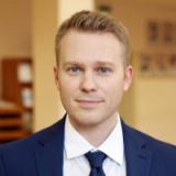 Арсений Роман